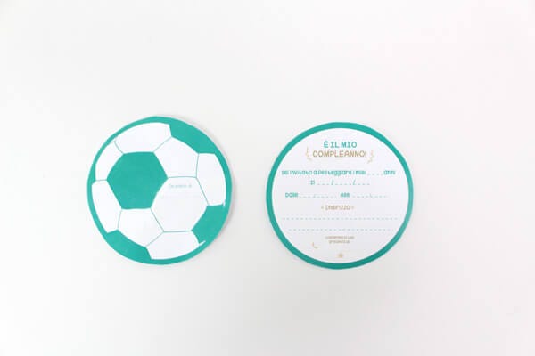 Realizzate questo kit da compleanno, per una festa a tema calcio